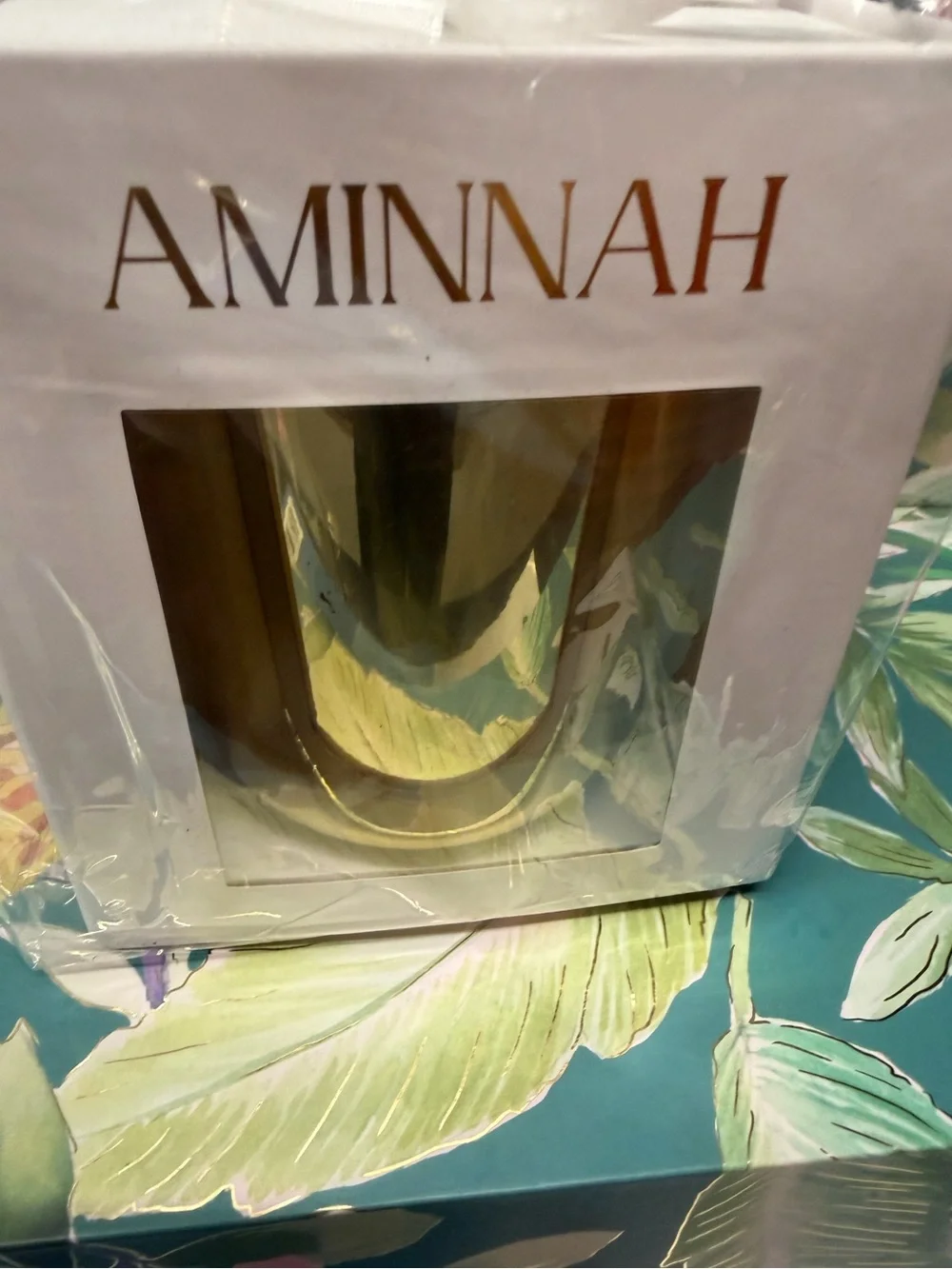 Aminnah large Candle Co. Lemon Scented Candle – Gold Vessel Gift Box | NWT